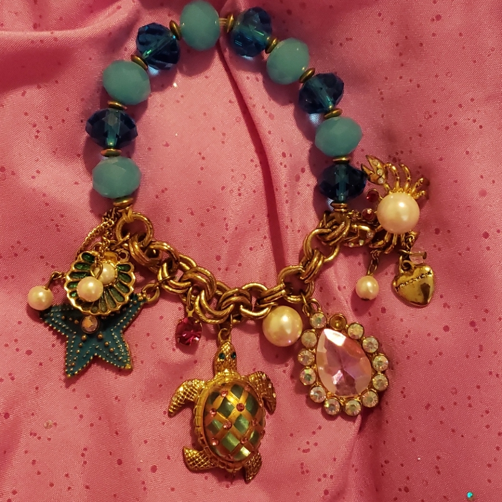 Betsey Johnson gold and blue ocean bracelet